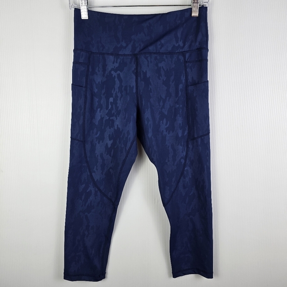 NWOT Zyia Active Blue Camo Light N Tight Capri Leggings Size 8-10 Activewear - Picture 2 of 12